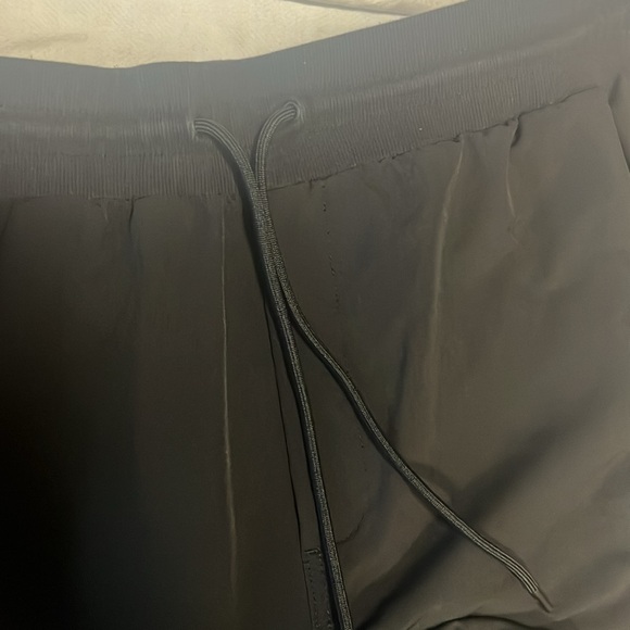 Old Navy High-Waisted All-Seasons StretchTech Jogger Pants, Black, XXL - Picture 6 of 7